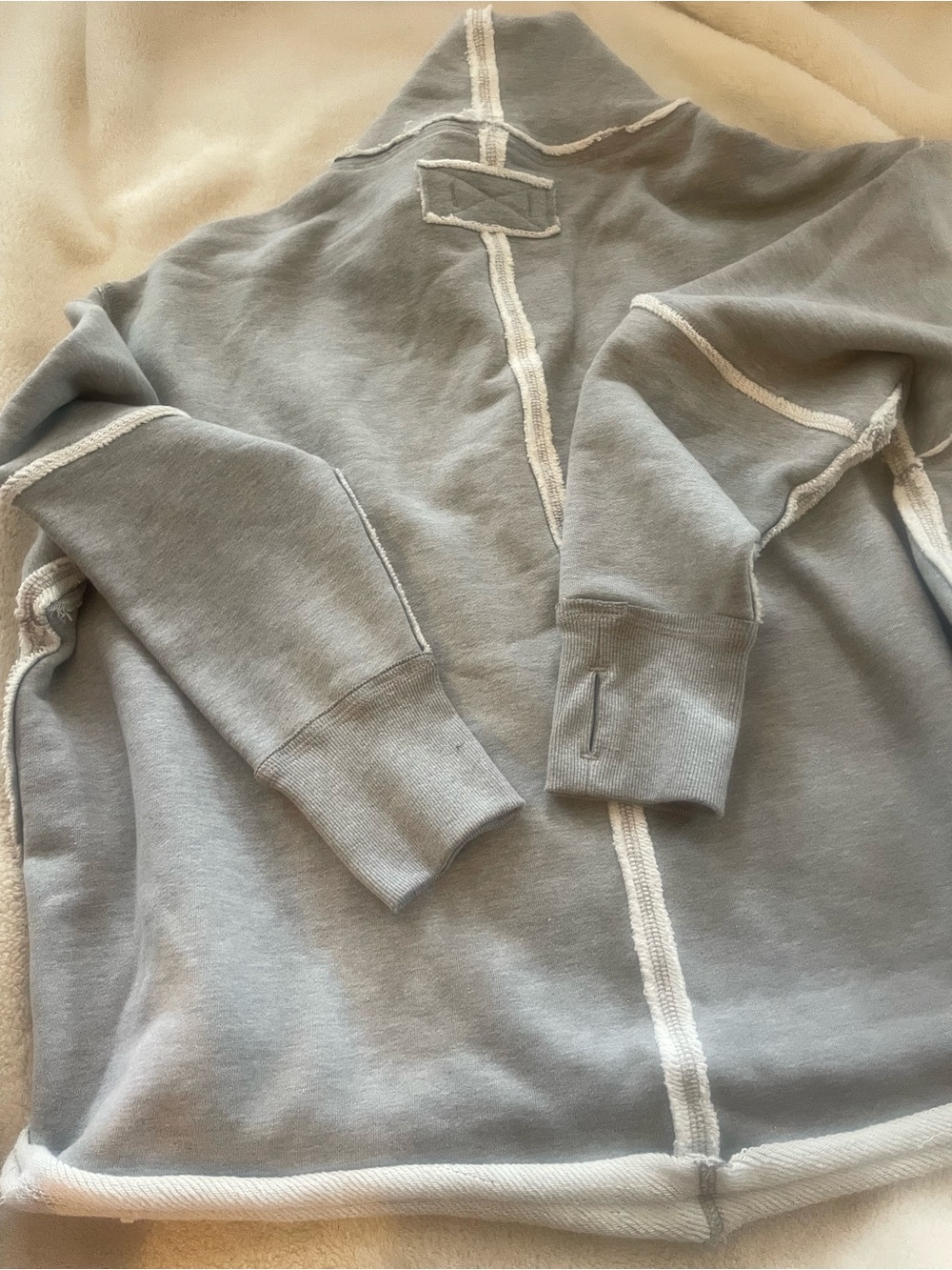 Woman’s Free People Anna gray Turtleneck Sweatshirt - Casual Layered Look - Picture 3 of 4